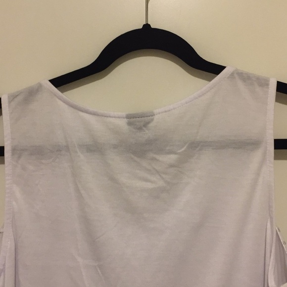 White & Metallic Silver Polka Dot Ruffle Front Career Office Wear Tank Size XL - Picture 6 of 8